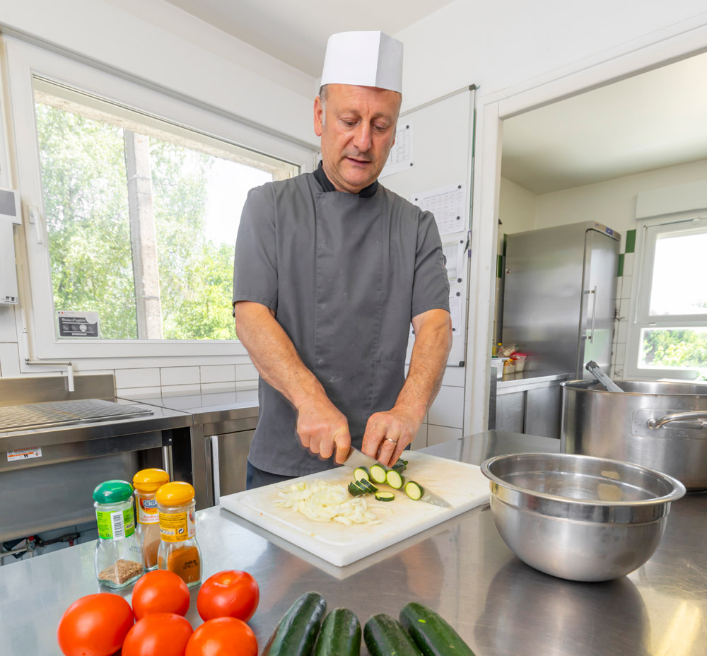 Cuisinier MECS Les Écureuils au Chambon-sur-Lignon